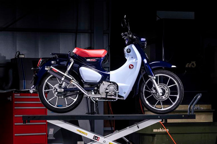 【ヤマモトレーシング】ヤマモト.R SPEC-A SUS UP カーボン スーパーカブC125 18-(2BJ-JA48)【カタログ品番：P094-8120】【メーカー品番：10131-71SCJ】