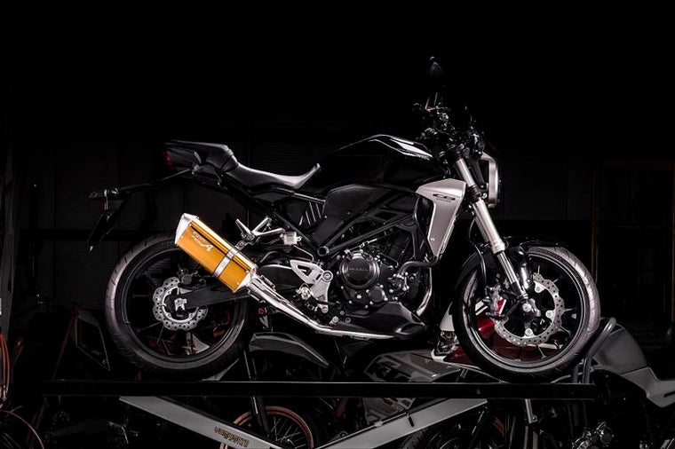 【ヤマモトレーシング】ヤマモト.R SPEC-A TYPE-SAゴールド 認証 CB250R 18-(2BK-MC52)【カタログ品番：P095-0053】【メーカー品番：10268-71SAG】