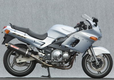 【ヤマモトレーシング】ヤマモト.R S Oカーボン2ホンダシ キャタナシ Nガタ ZZR400 -05【カタログ品番：P026-4021】【メーカー品番：40403-02NCB】