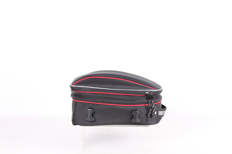 【デグナー】デグナー シートバッグ RED PIPING【カタログ品番：P084-6221】【メーカー品番：NB-151】