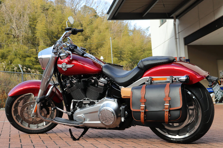 【デグナー】デグナー サドルバッグ 18L BK CA【カタログ品番：P093-3112】【メーカー品番：SB-81】