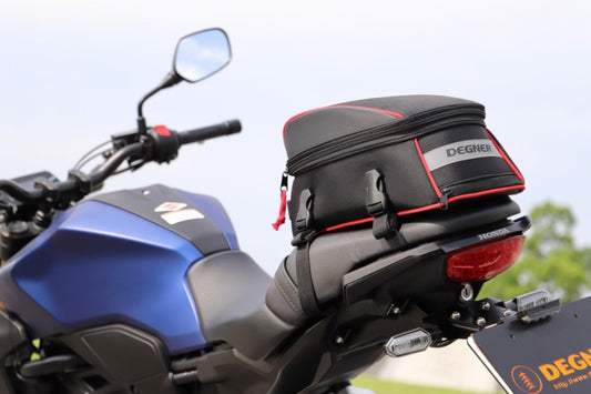 【デグナー】デグナー シートバッグ ブラック【カタログ品番：P097-3800】【メーカー品番：NB-172】