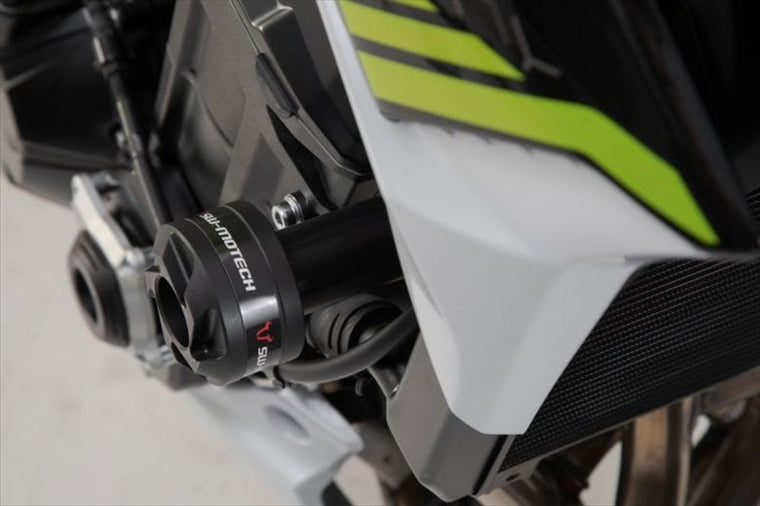 【エスダブリューモーテック】SWモーテック フレームスライダーセットBLK Z900RS 17-20 STP0886810000/B