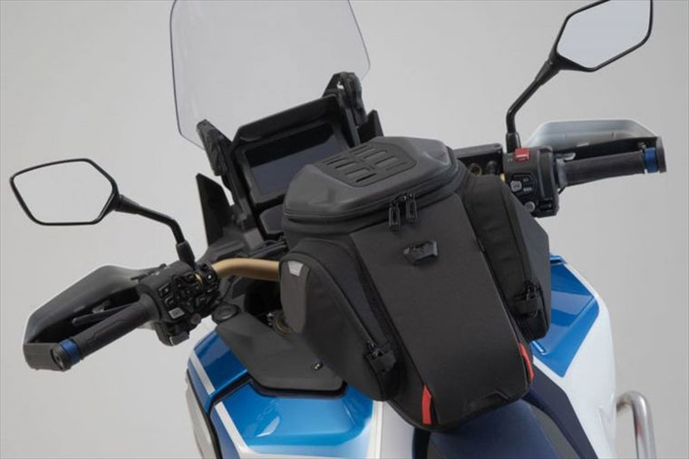 【エスダブリューモーテック】SWモーテック    PRO GSタンクバッグ            16-20L／42.0x34.0x30.0cm／1540g BCTRS0010330000