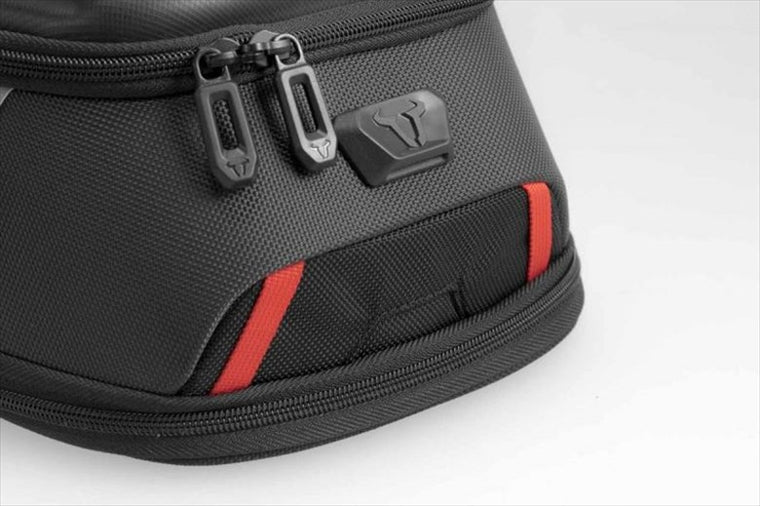 【エスダブリューモーテック】SWモーテック    PROデイパックタンクバッグ        （マグネット式） 6-9L／29.5x22.5x12.5cm／1000g BCTRS0011130000