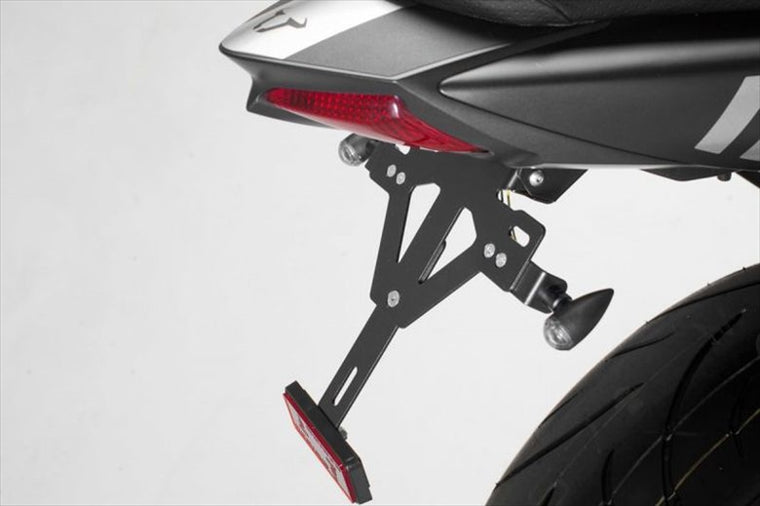 【エスダブリューモーテック】SWモーテック ライセンスプレートホルダー SV650（ABS） 15 KZT0567010000/B