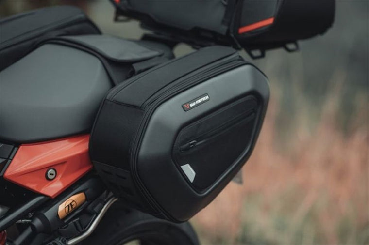 【エスダブリューモーテック】SWモーテック    PRO BLAZEサドルバッグセット     ハイバージョン DUCATI STREETFIGHTER V4 19 BCHTA2274030800