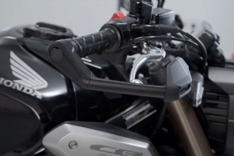 【エスダブリューモーテック】SWモーテック    レバーガードS ウインドプロテクション  セット BLK CB650R 18-19／Z650 16-19 LVG0152911000/B