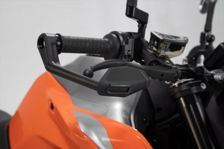 【エスダブリューモーテック】SWモーテック    レバーガードS ウインドプロテクション  セット BLK KTM 790／890DUKE／1290SUPERDUKE R LVG0464111000/B