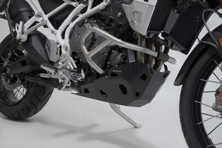 【エスダブリューモーテック】SWモーテック エンジンガード BLK TRIUMPH TIGER 900／GT／PRO 19 MSS1195310100/B