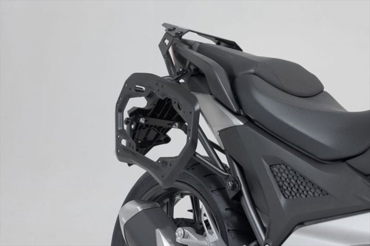 【エスダブリューモーテック】SWモーテック PROサイドキャリア BLK NC750X 20 KFT0184130000/B