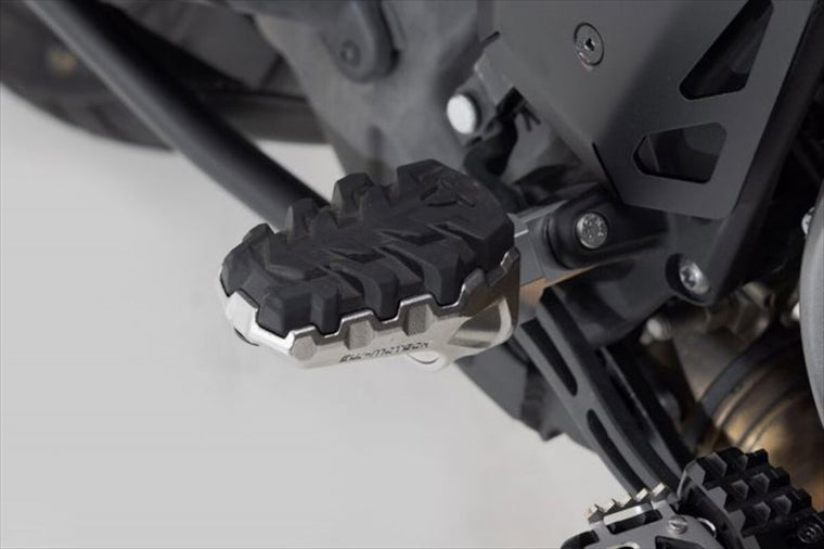【エスダブリューモーテック】SWモーテック    EVO フットレストキット             HARLEY-DAVIDSON PAN AMERICA 21 FRS1811210000