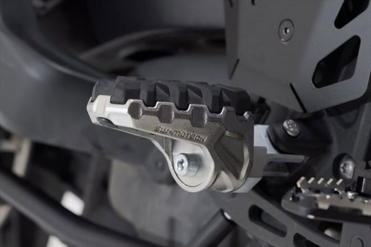 【エスダブリューモーテック】SWモーテック    EVO フットレストキット             HARLEY-DAVIDSON PAN AMERICA 21 FRS1811210000