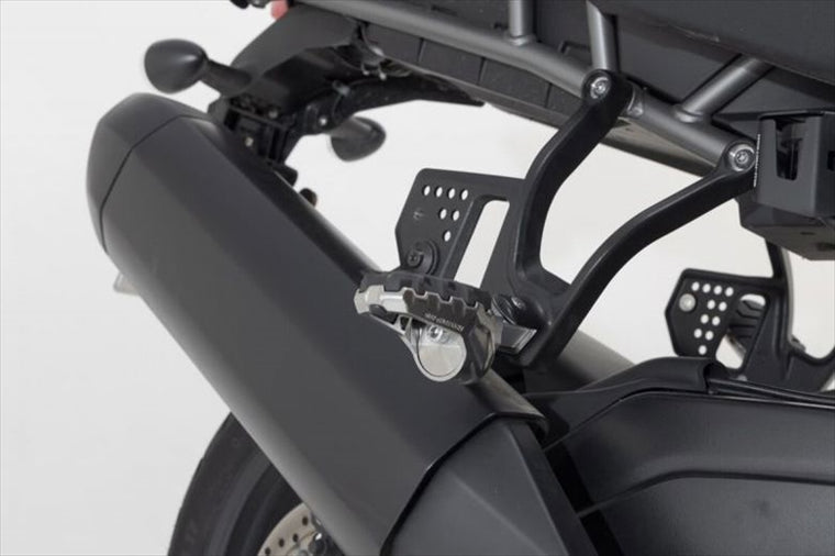 【エスダブリューモーテック】SWモーテック    EVO パッセンジャーフットレストキット    HARLEY-DAVIDSON PAN AMERICA 21 FRS1811210100