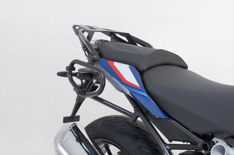 【エスダブリューモーテック】SLCサイドキャリア(右) R1200R/1250R/RS 14-23 HTA0791311001