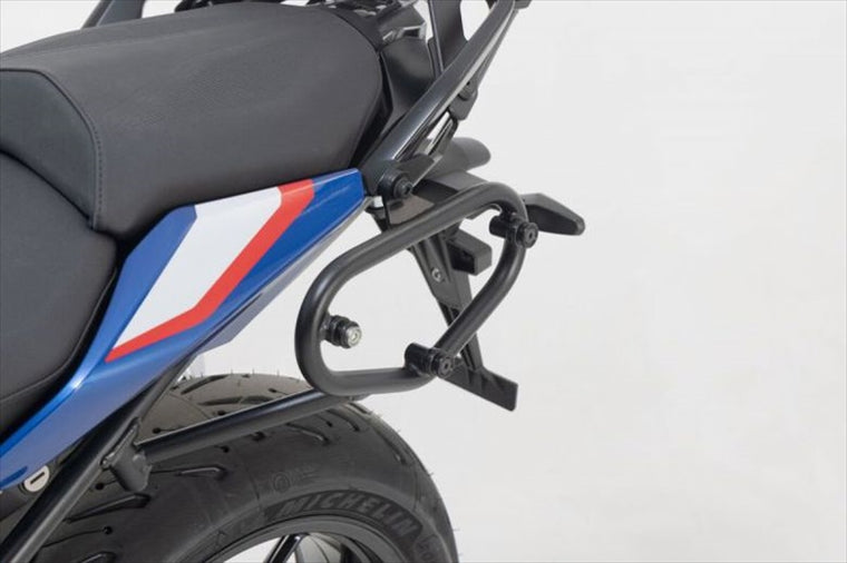 【エスダブリューモーテック】SLCサイドキャリア(左) R1200R/1250R/RS 14-23 HTA0791310001