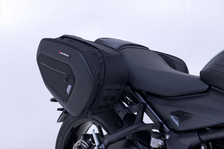 エスダブリューモーテック｜PRO BLAZEサドルバッグセット ハイバージョン TRIUMPH TRIDENT660 21｜BCHTA1174036100