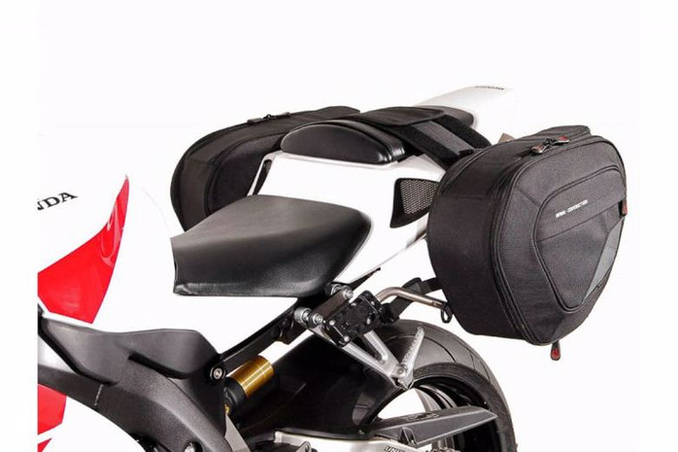 【エスダブリューモーテック】SWモーテック BLAZE サドルバッグセット ハイver CBR1000RR 04-07【カタログ品番：P097-4950】【メーカー品番：BCHTA0174010601/B】