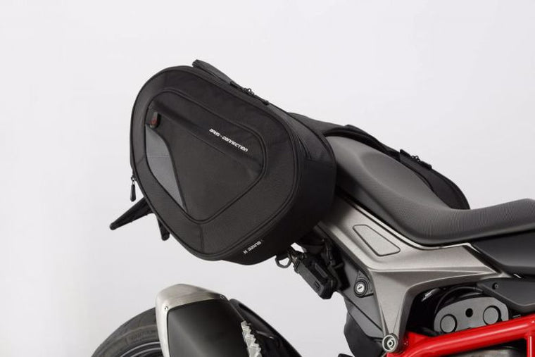 【エスダブリューモーテック】SWモーテック BLAZE サドルバッグセット ハイver DUCATI HYPERMOTARD HYPERSTRADA 13-【カタログ品番：P097-5022】【メーカー品番：BCHTA2274010301/B】