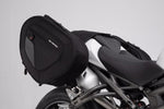 【エスダブリューモーテック】SWモーテック BLAZE サドルバッグセット ハイver TRIUMPH SPEEDTRIPLE 1050 R 18【カタログ品番：P097-5018】【メーカー品番：BCHTA1174010900/B】