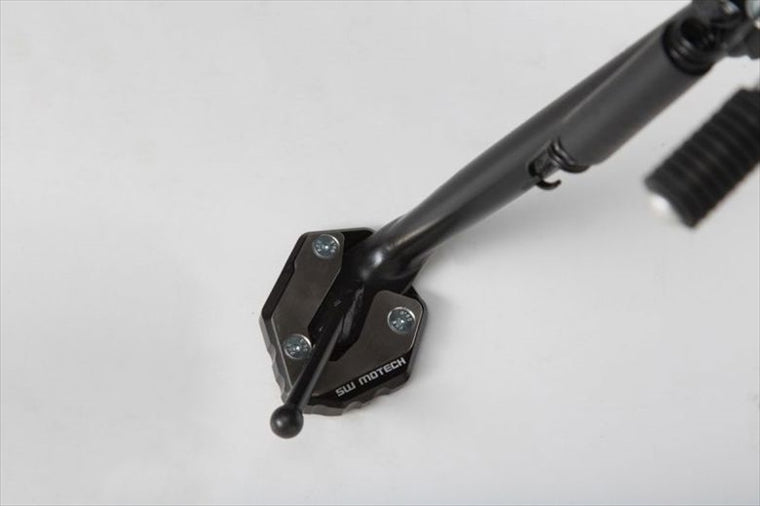 【SW-MOTECH】エスダブリューモーテック サイドスタンドエクステンション BLK SIL MT-09 TRACER XSR900 ABARTH【カタログ品番：P097-5212】【メーカー品番：STS0652510000】