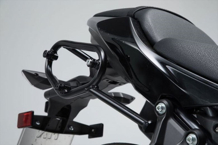 【エスダブリューモーテック】SWモーテック SLCサイドキャリア（左） Z650／NINJA650 16- HTA0886610000