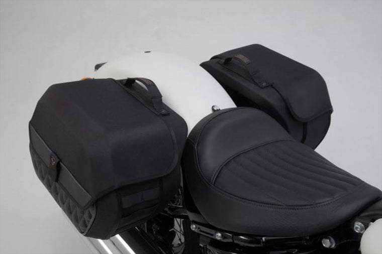 【エスダブリューモーテック】SWモーテック    LEGENDGEARサイドバッグシステムLH （左右セット）HARLEY SOFTAIL SLIM 18-19 BCHTA1868220100