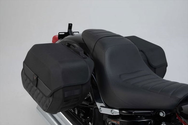 【エスダブリューモーテック】SWモーテック    LEGENDGEARサイドバッグシステムLH （左右セット）HARLEY SOFTAIL LOW RIDER／S 18-19 BCHTA1868220200