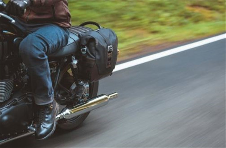 【エスダブリューモーテック】SWモーテック    LEGENDGEAR LS2 サドルバッグ  13.5L W14xH35xD31cm BCHTA0040210000