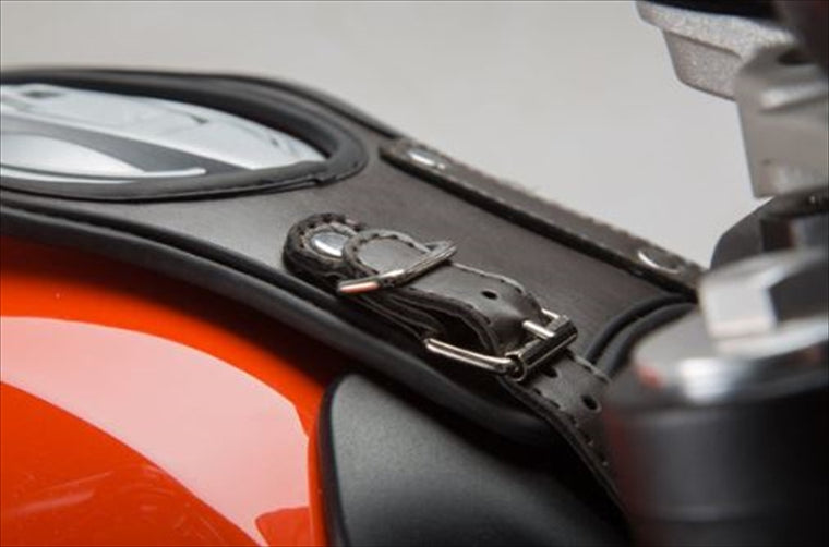 【エスダブリューモーテック】SWモーテック    LEGENDGEAR SLA タンクストラップ  DUCATI SCRAMBLER 14-16／SIXTY2 16 BCTRS2257710000