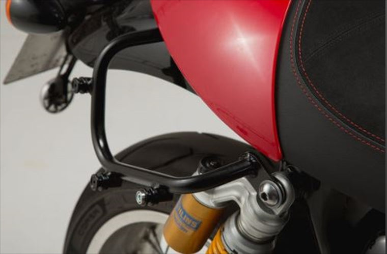【エスダブリューモーテック】SWモーテック    SLCサイドキャリア（左）           TRIUMPH THRUXTON1200／R 16（水冷車） HTA1179510000