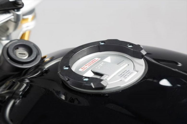 【エスダブリューモーテック】SWモーテック EVOタンクリング BMW 穴無【カタログ品番：P088-3704】【メーカー品番：TRT0064012701/B】