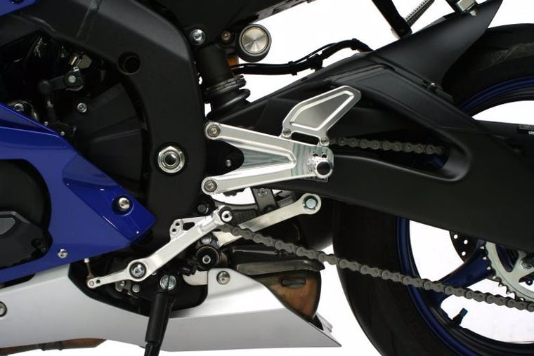 【ゲイルスピード】エラボレート フットコントロールKIT BLK  YZF-R6 17-20 FCK3002B