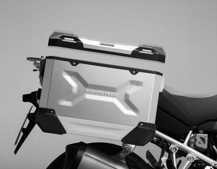 【エスダブリューモーテック】SWモーテック    TRAX ADV Mサイドケース 37L 右  SIL 49x23x37cm／5.1kg ALK0073311000R/S