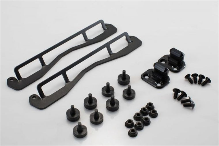 【エスダブリューモーテック】SWモーテック PROサイドキャリア用アダプターKIT (左右SET)SHAD(SH26 29 32 33 37 39 40 40CA 42)用【カタログ品番：P089-2656】【メーカー品番：KFT0015235700】