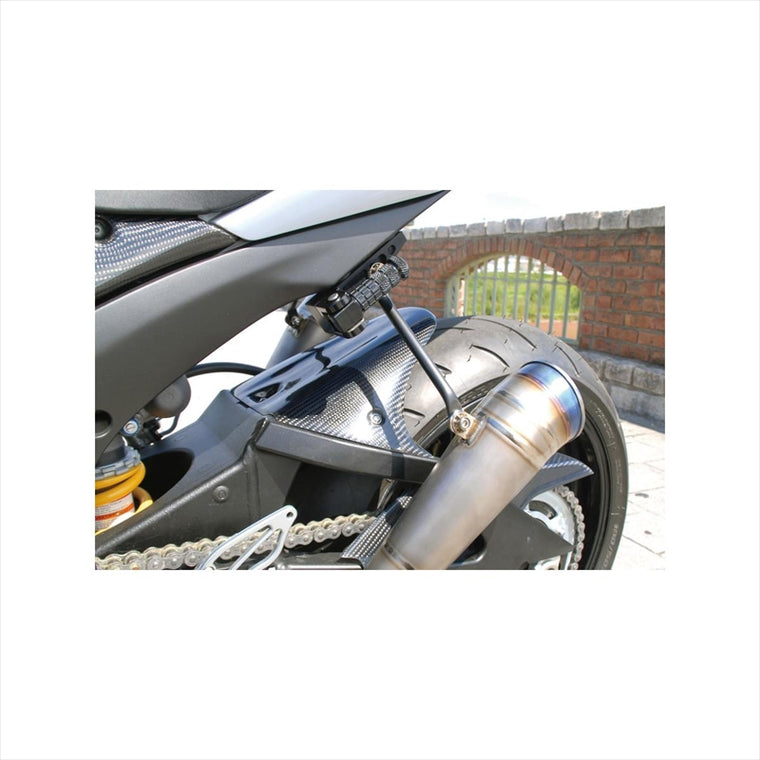 バイクパーツ 外装<br>マジカルレーシング リアフェンダー 綾織/カーボン <br>001-GSR107-500A 4547567636786<br>GSXR1000 07-08<br>