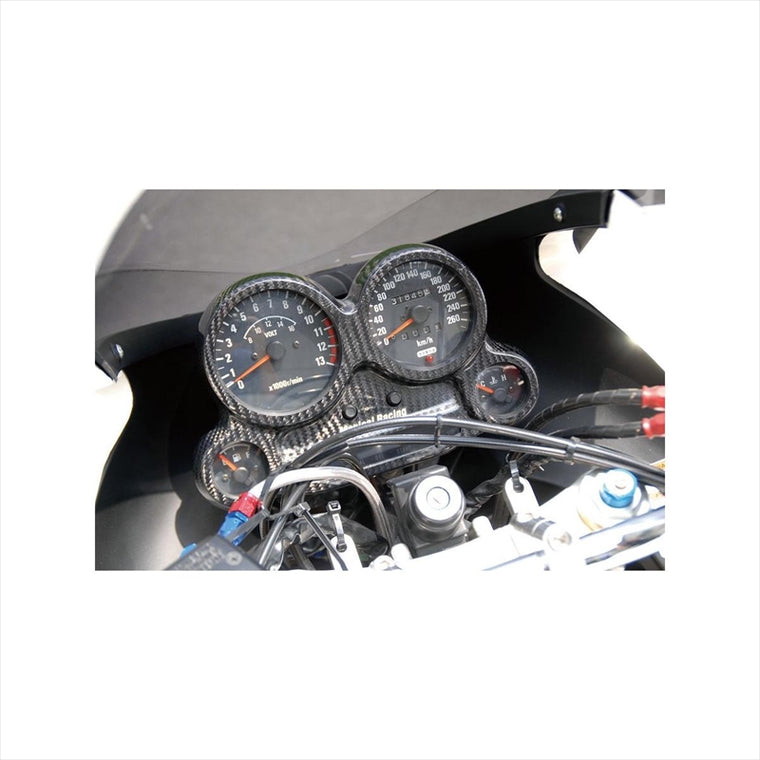 バイクパーツ 電装系<br>マジカルレーシング メーターカバー 綾織カーボン <br>001-GPZ990-080A 4547567719434<br>GPZ900R A1-A6<br>