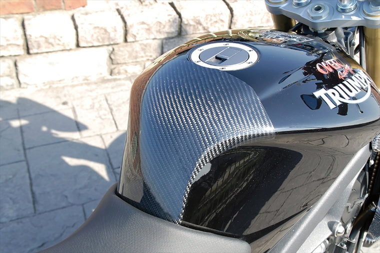 MOTO VELOCE(モトベローチェ)｜タンクエンド アヤオリカーボン ｜D01-TRIUM-950A