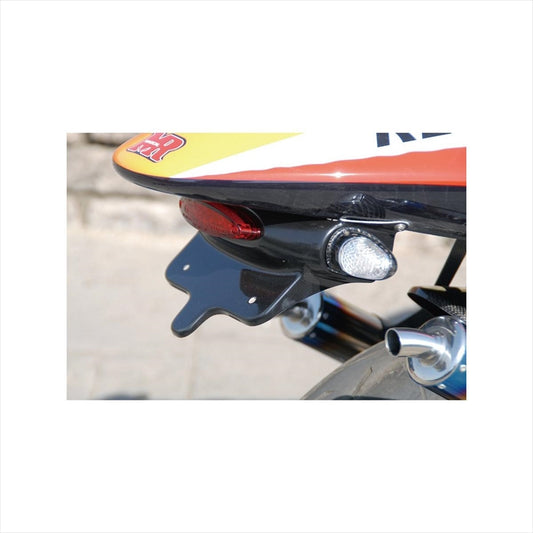 バイクパーツ 外装<br>マジカルレーシング フロントフェンダー SPL FRP/白 <br>001-NSR290-40S0 4548664583188<br>NSR250R 90-93<br>