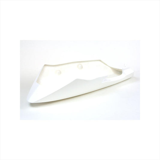 バイクパーツ 外装<br>マジカルレーシング アンダーカウル FRP/白<br>001-GSR713-1700 4548916110629<br>GSR750 10-<br>