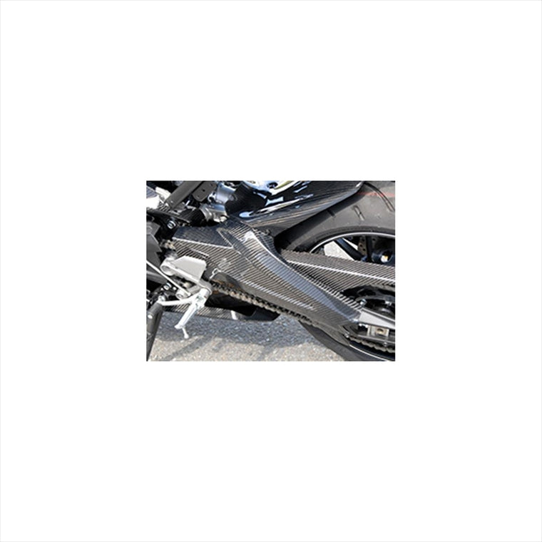 バイクパーツ <br>マジカルレーシング スイングアームカバー 綾織カーボン <br>001-MT0914-550A 4548916296194<br>MT-09 14-<br>