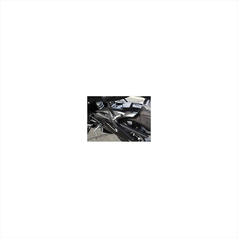 バイクパーツ 外装<br>マジカルレーシング リアフェンダー FRP/黒 <br>001-YZR617-5001 4549950756743<br>YZF-R6 17<br>