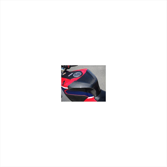 バイクパーツ 外装<br>マジカルレーシング タンクエンド FRP/白 <br>001-CBR117-9520 4549950806721<br>CBR1000RR 17-<br>