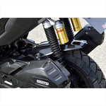 バイクパーツ 外装<br>マジカルレーシング リアフェンダー/平織カーボン <br>001-ADV1520-500C 4550255429287<br>ADV150<br>