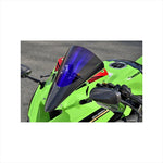 バイクパーツ 外装<br>マジカルレーシング カーボントリムスクリーン 綾織/スモーク <br>001-ZX252-04A1 4550255515683<br>Ninja ZX-25R 20<br>