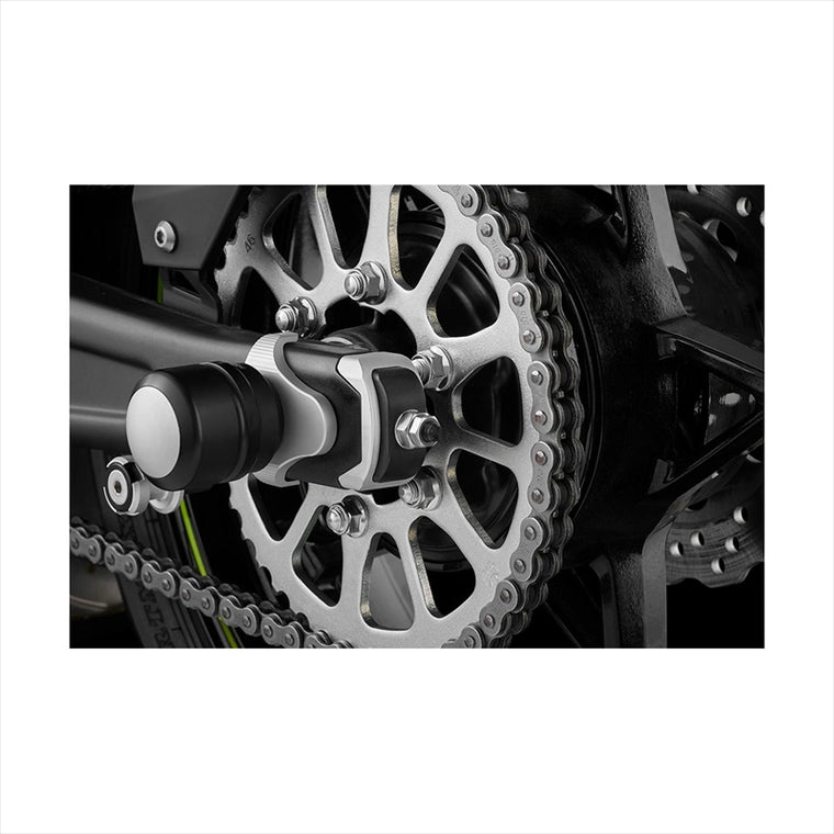 BIKERS(バイカーズ) | チェーンアジャスターキャップ 2個 ブラック | K0392-BLK | Ninja650/Z650 17-25