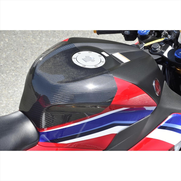 バイクパーツ 外装<br>マジカルレーシング タンクエンド FRP黒 <br>001-CBR620-9501 4550255599089<br>CBR600RR 20<br>