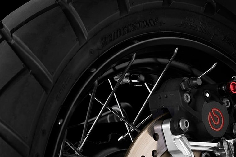 BIKERS(バイカーズ)｜エアバルブキャップ アルミ 2個 ブラック｜C0950-BLK