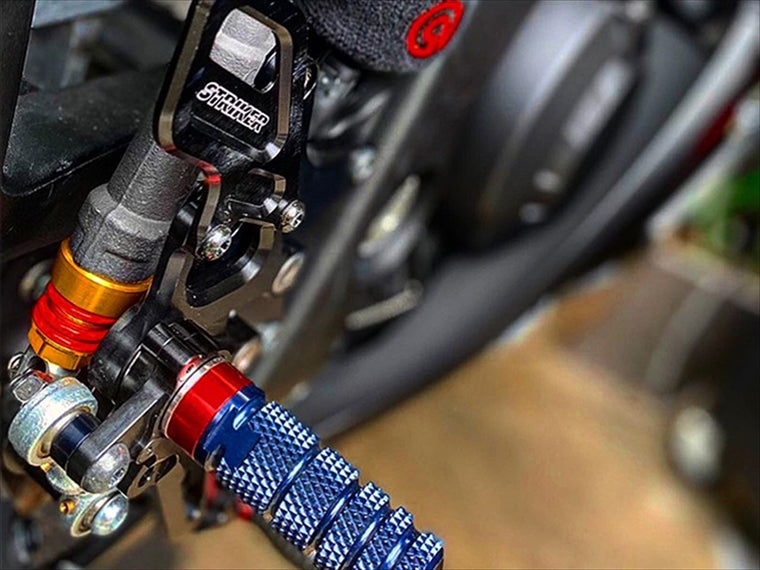 【モトロックマン】リヤスプリングキット              Z900RS アエラ用 ゴールド/パープル RSK-828-D08-AE-GP