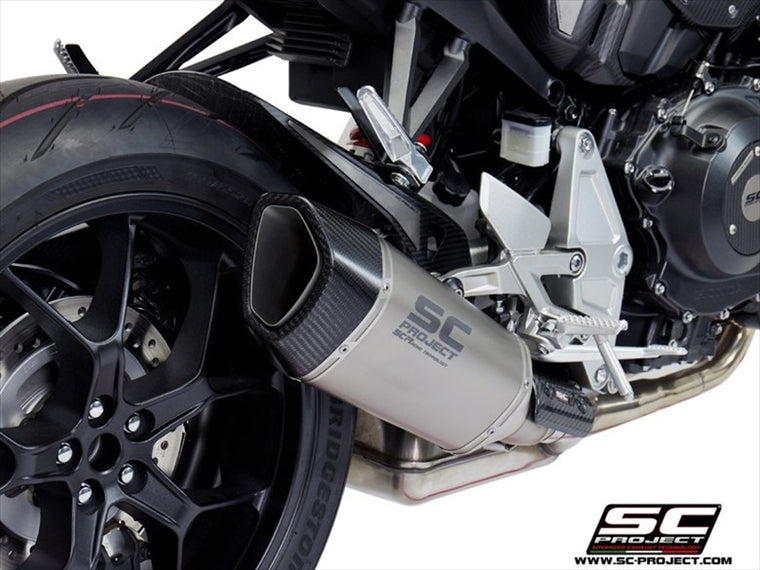 【エスシープロジェクト】スリップオン S1サイレンサー CB1000R 21-22 H27B-T41MB